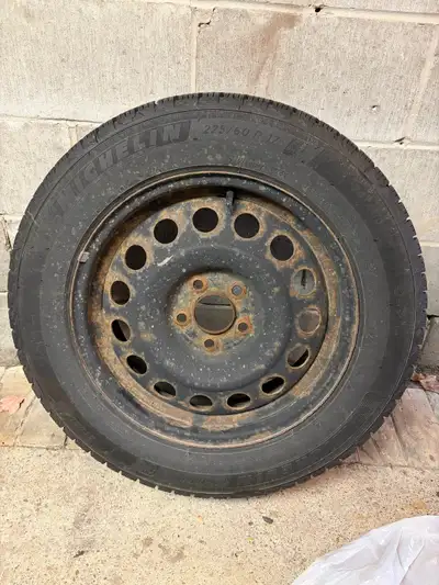 Michelin X-Ice snow tires Steel rims included Used for 1.5 seasons 225/60 R17
