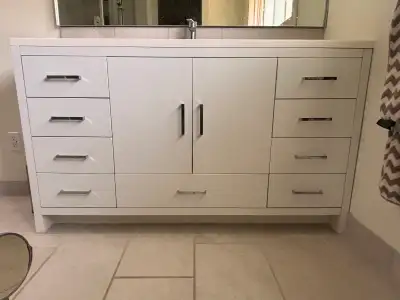 60" x 18" vanity with acrylic countertop and inlaid sink. NEW IN BOX from Wayfair Faucet not include...
