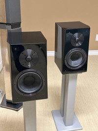 Svs ultra bookshelf speakers