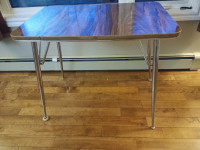 Antique brown table - pu in Porters Lake