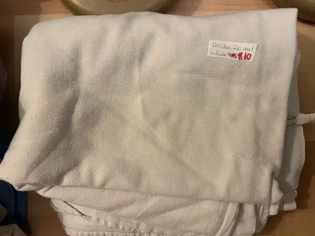 Double (full) sheets for double bed $5-$20 plus more in Bedding in Oakville / Halton Region - Image 5