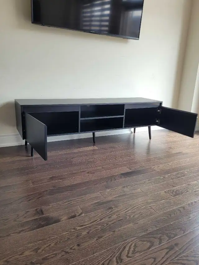 New tv stand for sale good for 65 inch tv in TV Tables & Entertainment Units in Markham / York Region - Image 3