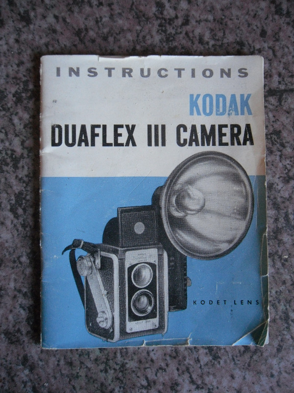 vintage Kodak Duaflex III manual in Cameras & Camcorders in City of Halifax