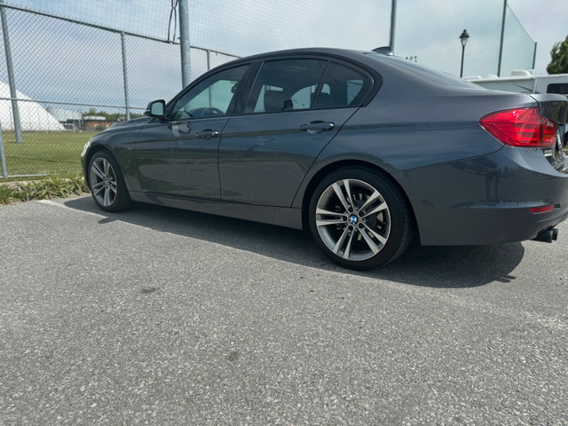 BMW série 3 La 328 i Sport dans Autos et camions  à Longueuil/Rive Sud - Image 3