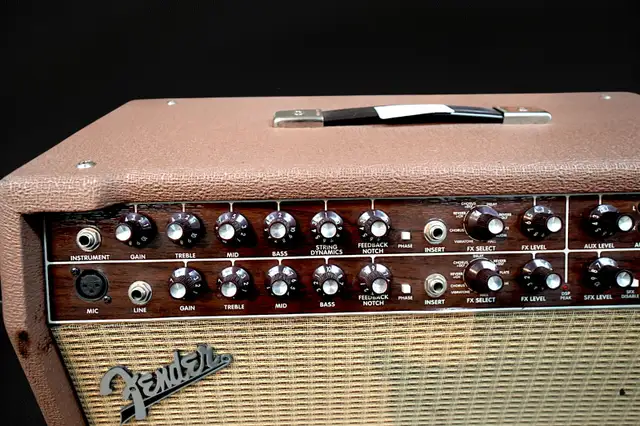 Fender Acoustasonic SFX II Acoustic Guitar Amp in Amps & Pedals in Peterborough - Image 3