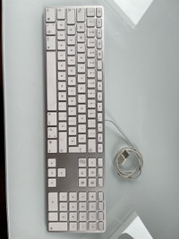 Apple keyboard wired French Français 