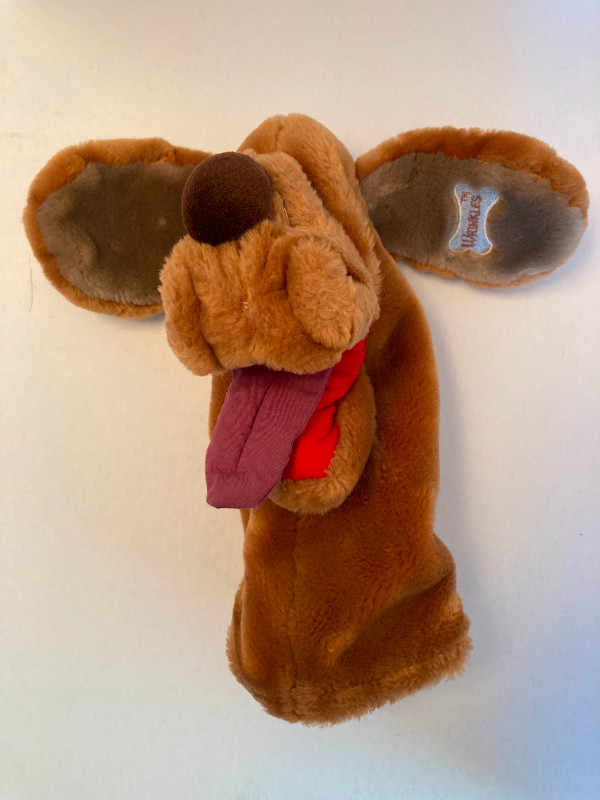 Vintage Wrinkles Hand puppet Ganz Excellent leather dog tag  80s in Arts & Collectibles in Edmonton