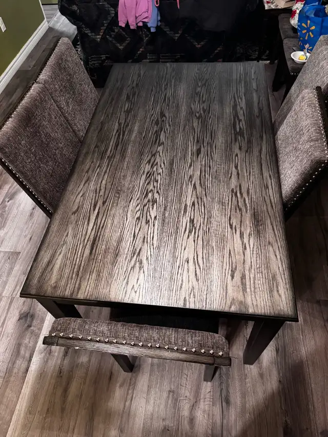 Dining Table64840233192323123