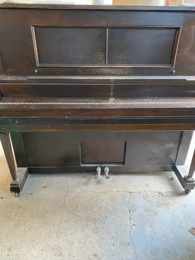Upright piano, View more
