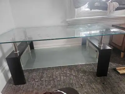 43"L x 23"W x 17"H $50 Obo