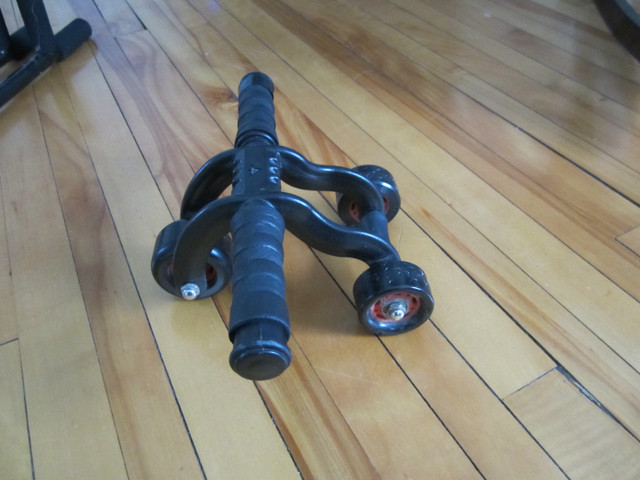 Écarteur/extenseur de jambes  et Ab roller abdominaux/dorsaux in Appareils d'exercice domestique  à Trois-Rivières - Image 4