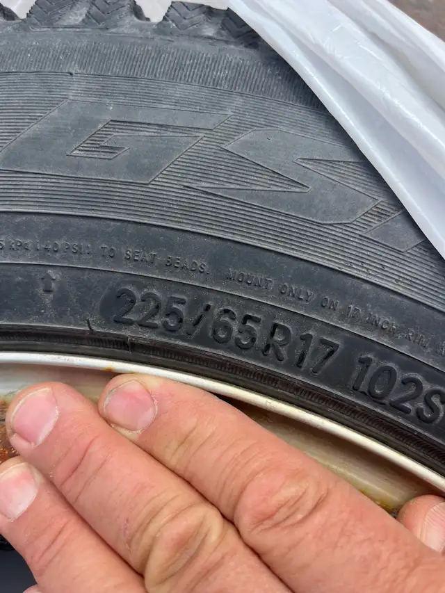 HONDA CRV winter Rims & Tires in Tires & Rims in Ottawa - Image 7