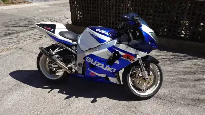 Pristine 2K2 GSXR-750. Never dropped. Runs like a dream. Looks almost completely brand new. No major...