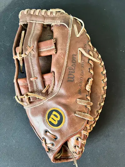 THE BIG SCOOP Vintage WILSON  1st Base Baseball Glove COW HIDE, View more