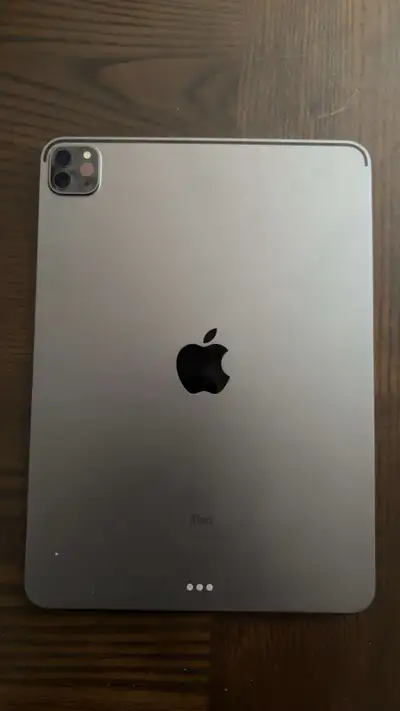 IPad Pro 11 inches (2nd gen) iCloud locked, View more