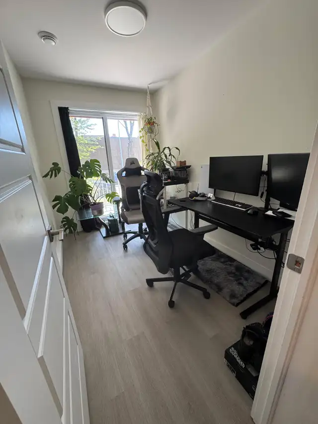 LUXUEUX  5 1/2  À LOUER À MONTRÉAL-EST in Long Term Rentals in City of Montréal - Image 6