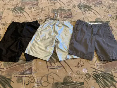 Men's shorts and sport pants, size S, View more