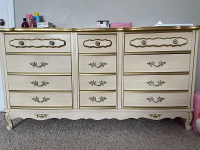Bedroom set for girls., View more