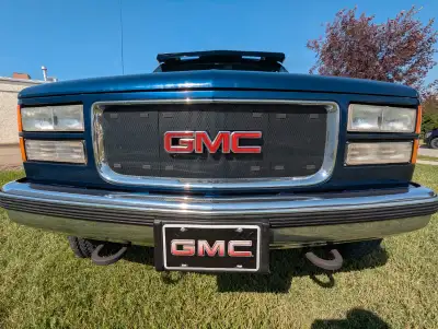 1996 GMC K3500 4X4 in near mint condition. All original with no modifications. 454 vortex engine. Ne...