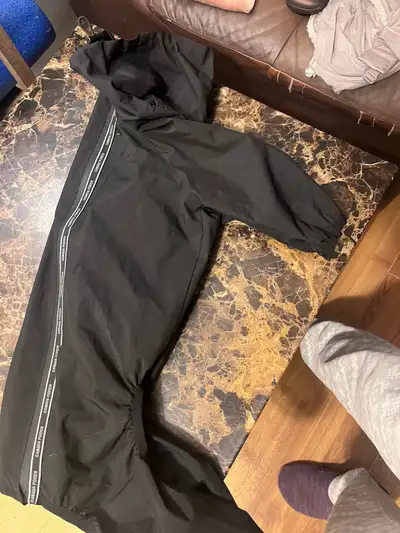 Canada Pooch Rain Coat Size 22, View more