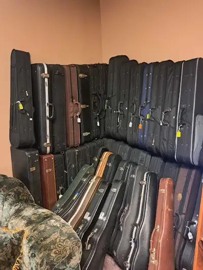 Various Violin cases for all kinds of prices
