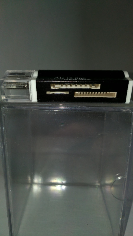 USB 2.0 All in one Memory Card Reader dans Accessoires pour portables  à Ville de Montréal - Image 4