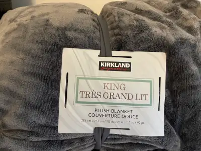 NEW King Size Kirkland Plush Blanket , View more