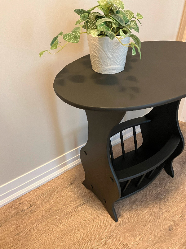 Side Table - Price drop in Coffee Tables in Kitchener / Waterloo - Image 2