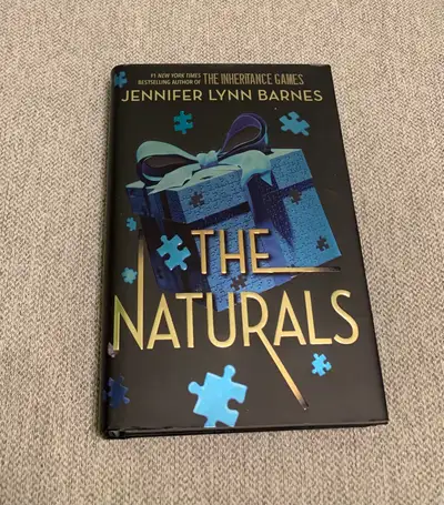 The Naturals (Deluxe hardcover edition), View more
