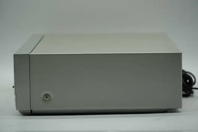 Technics Cassette Deck (RS-B48R) - New Belts Installed!  in Stereo Systems & Home Theatre in Calgary - Image 6