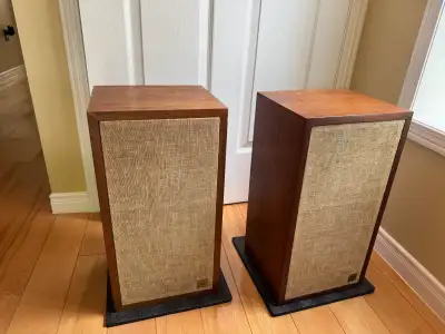 Acoustic Research AR-4X Speakers, View more