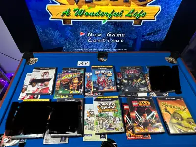Nintendo GameCube Harvest Moon Zapper NBA Street 2 Shrek 2 Lego , View more