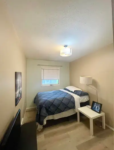 Fully furnished room to sublet Available Immediately or February 1st. Located just off Pembina and K...