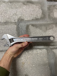 Snap-on adjustable wrench 12”
