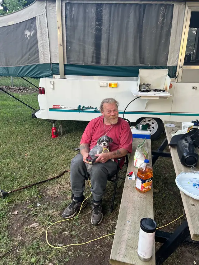 looking for a cheap place to camp. in Ontario in Canada - Image 3