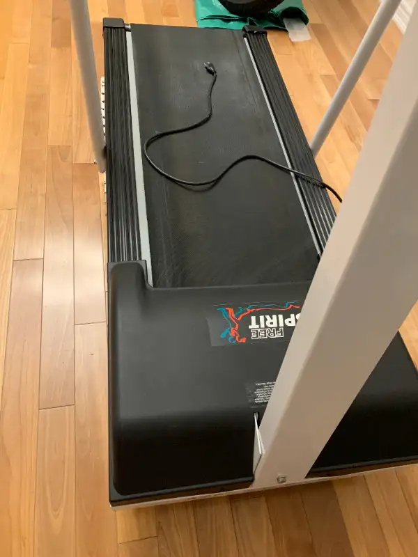 Treadmill walking Running Best Cardio Exercise workout in Exercise Equipment in Markham / York Region - Image 2