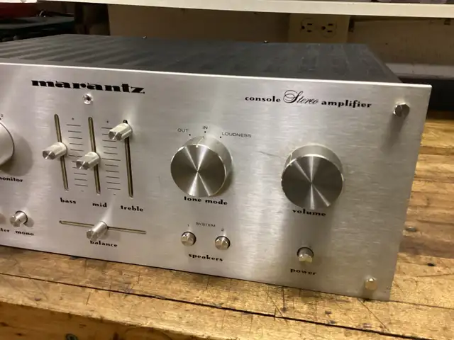 LATE 1970’S VINTAGE MARANTZ 1090 STEREO AMPLIFIER in Stereo Systems & Home Theatre in Barrie - Image 7