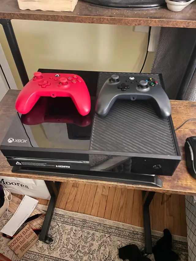 Xbox One Console With Two Controllers  in XBOX One in Hamilton - Image 2