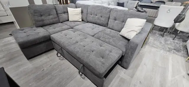 Sectional sofa bed with chaise  in Couches & Futons in Kingston - Image 5