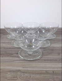 Set of 6 footed glass desert bowls - box aa33