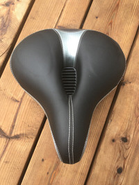 CCM Extra Wide Comfort Bike Saddle — Unisex