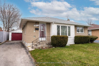 Ajax / 1 / Bth 3 / Bdrm  / Harwood Ave/Kings Cres