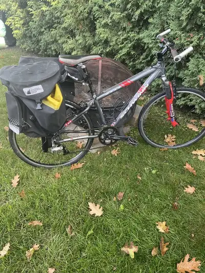 Vélo et équipements, View more