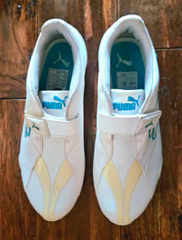 PUMA lady's sneakers size 8