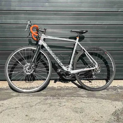 Men’s Gravel Bike, View more