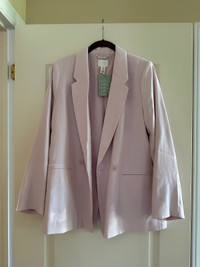 New with tags H&M women’s pink blazer (size small)