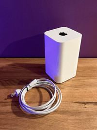Apple AirPort Extreme Router 
