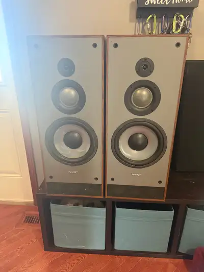 VINTAGE PARADIGM MODEL 11 LOUDSPEAKERS, View more