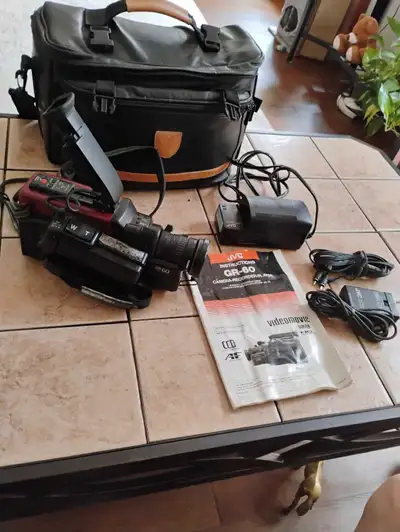 JVC GR-60 Camera/Camcorder