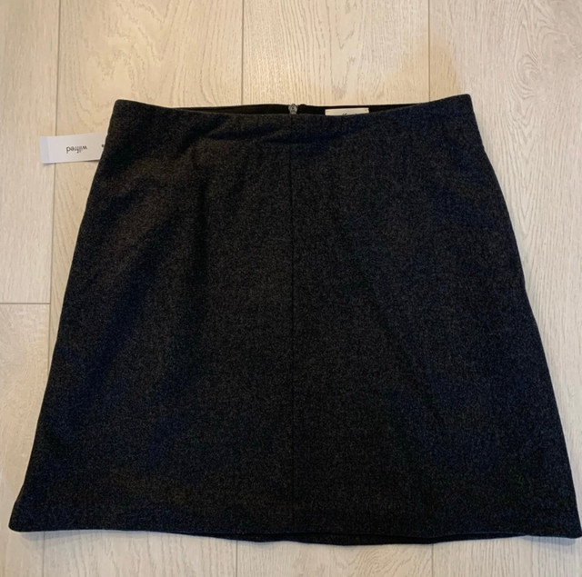 New With Tags Wilfred Essonne Skirt in Women's - Dresses & Skirts in Markham / York Region